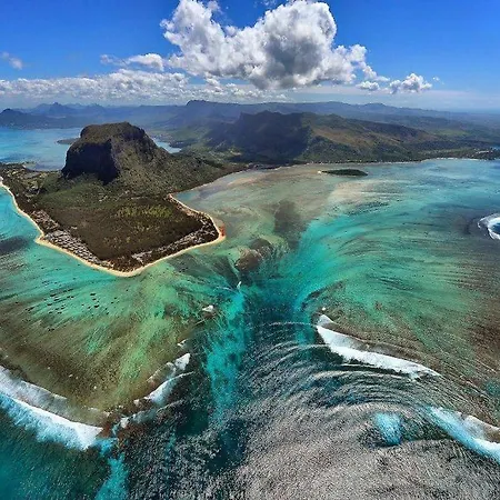 Le Morne Kite Villas